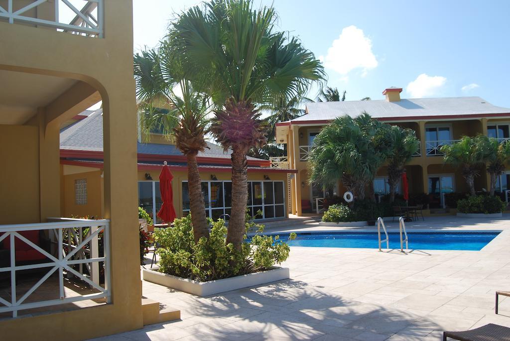 Отель Augusta Bay Bahamas, Exuma Джорджтаун Экстерьер фото